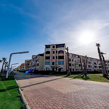 Front De Mer-27 By Interhome 아파트 *