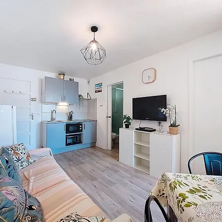 公寓 Front De Mer-27 By Interhome *